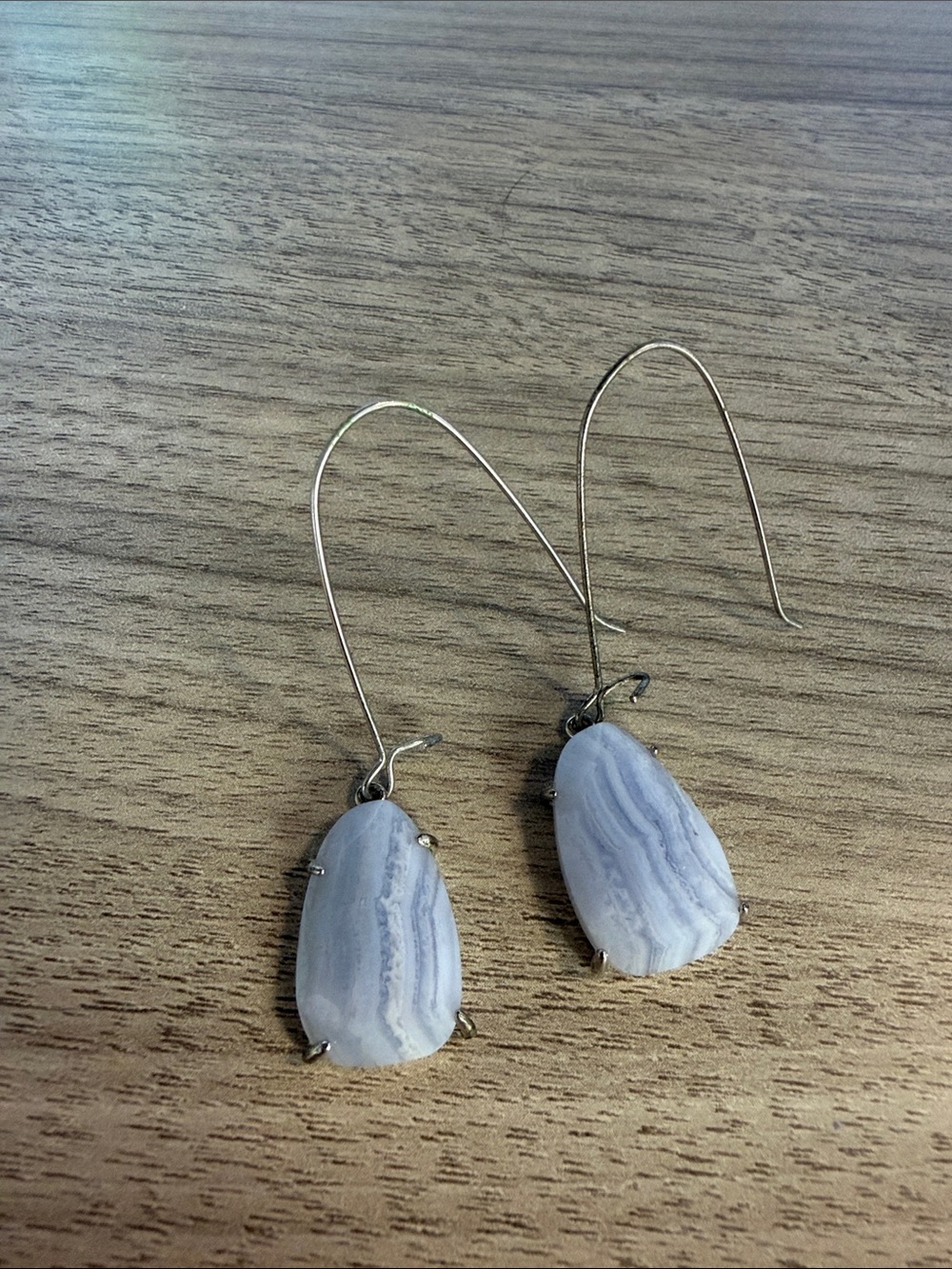 Kendra Scott Blue Lace Agate Drop Earrings in Silver Hooks